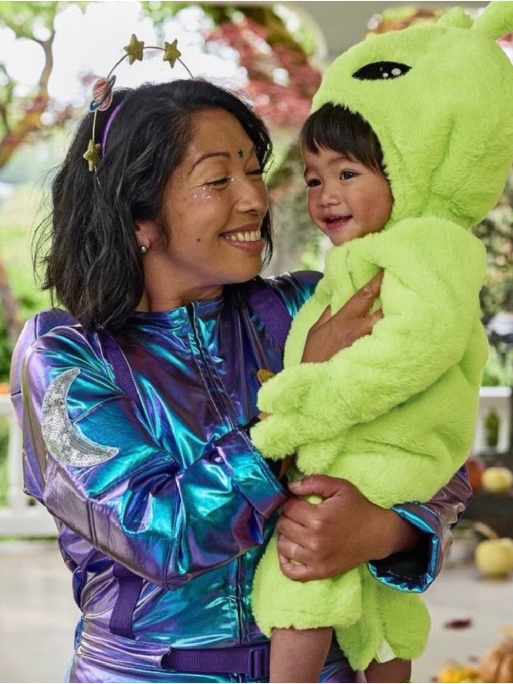 Green Alien Baby Costume – Pottery Barn - Picture 4 of 10